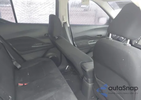 2025 Nissan Kicks Play S from USA, damaged, VIN 3N1CP5BV0SL478295